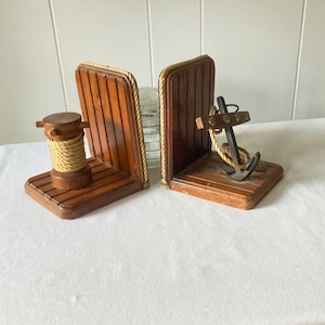 Vintage Nautical Bookends Rope and Anchor