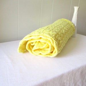 Vintage Afghan Vintage Blanket Yellow Crochet Lap Blanket Baby Blanket image 2