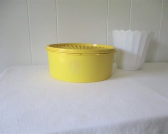 Vintage Tupperware Servalier 1970s Kitchen Yellow Bowl Decor Storage Plastic Storage