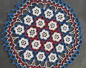 Memorial Independence Day Patriotic crochet doily tablecloth 16 Inches