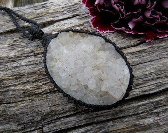 Mom gift, Teacher gift, Quartz necklace, Crystal necklace, Crystal healing necklace, Bohemian jewelry,  Quartz druzy pendant