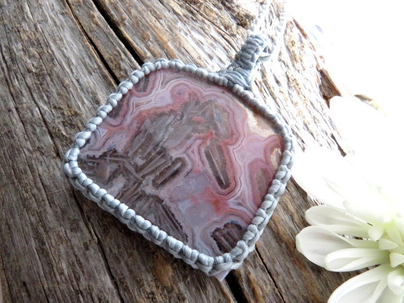 Rare Pink Agate necklace Pseudomorph Agate pendant Macrame necklace Pink Stone Healing crystals and gemstones Designer cab