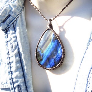 Mothers day gift for her, macrame necklace, Labradorite transformation necklace, labradorite necklace, healing gifts for women