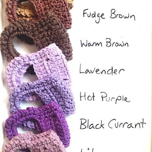 One Crochet Kitchen Towel Holder, Lots of Color Options - Made to Order image 4