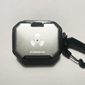 Étui personnalisé pour AirPods Cyberpunk - Gravure personnalisée pour AirPods Pro et Pro 2, étui pour AirPods 3e génération, cadeau pour homme