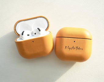 Custom Leather AirPods 4 Case – Personalized Gift, Engraved Name