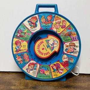 Vintage 1983 Mattel See 'N Say Mother Goose Says Talking Alphabet Pull Toy Works