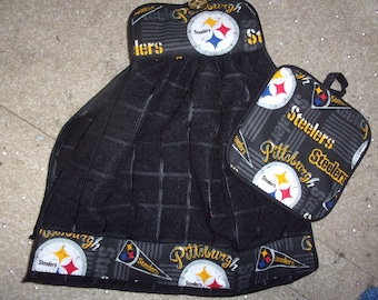 Hanging Pot Holder Towel Set w/ Pittsburgh Steelers Theme