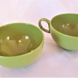 Oneida OD Avocado Green Melamine Replacement Teacups Coffee Cups Vintage 1970s Retro 70s Kitchen Dinnerware Boho Style image 1