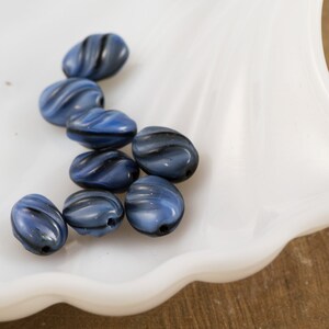 Vintage Blue and Black Twist Ribbed German Glass Beads (8) grm001E