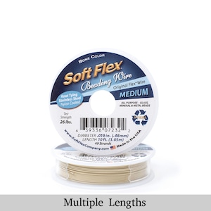 Op de afbeelding: Een spoel Soft Flex kralendraad in botkleur, Original Flex Wire, Medium, All Purpose - Glas, Mineralen & Metalen kralen, diameter 0,48 mm, lengte 3,05 m, 49 strengen, treksterkte 26 lbs, gemaakt in de VS.