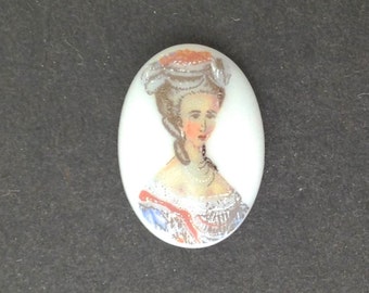 Vintage Woman Cameo with Coral Oval Cabochon 18X13mm (2) cab856B