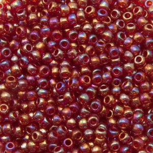 8/0 TOHO ROUND Transparent Rainbow Ruby Seed Bead (8g)