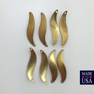 2 Hole Wavy Left and Right Connector 32x8mm (8)