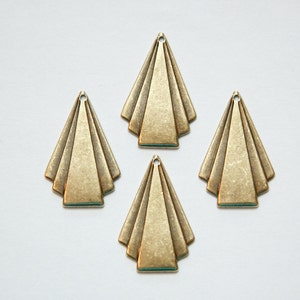 Brass Ox Deco Triangle Fan Pendant Drop Sm 6 mtl115A image 1