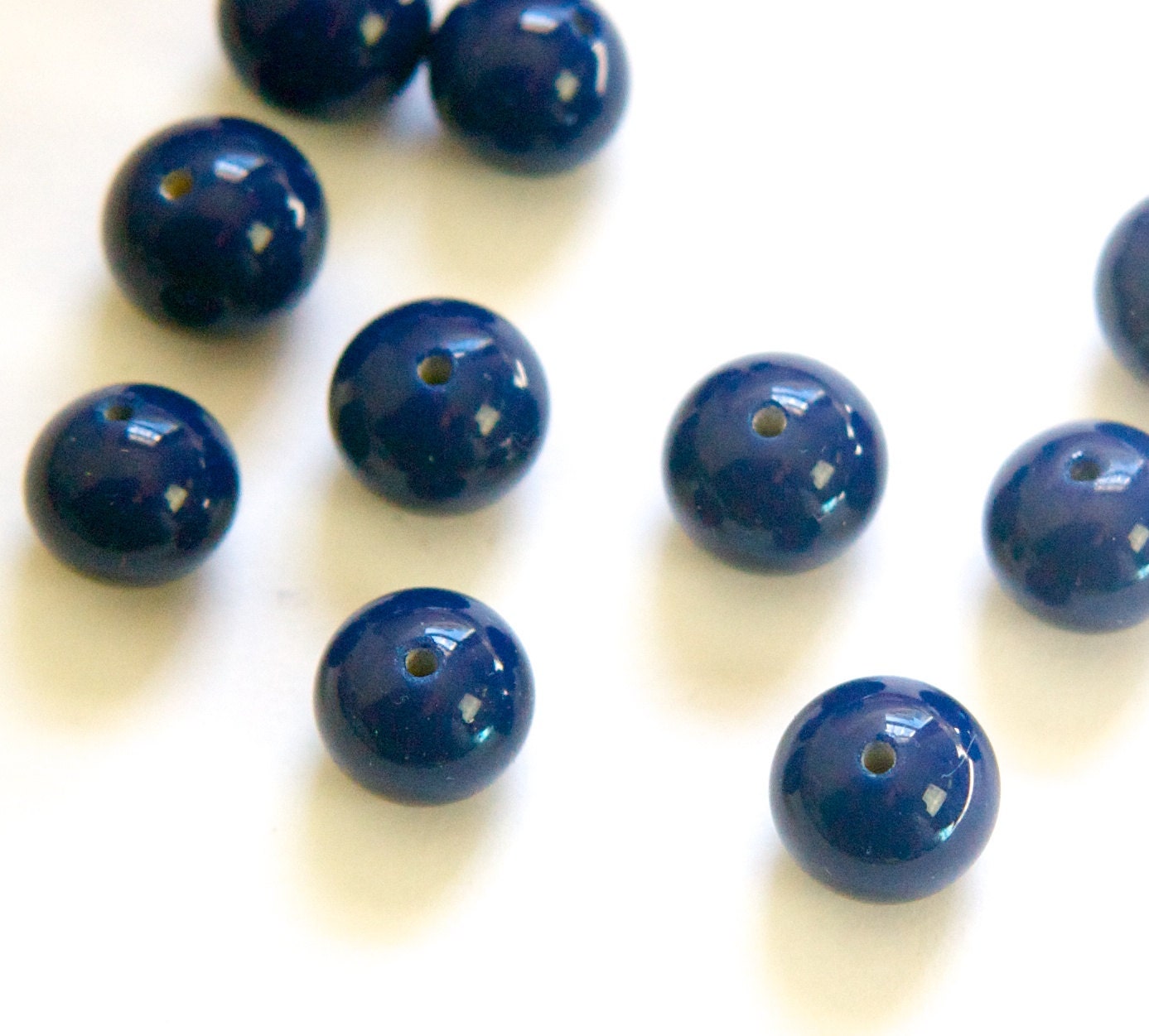 小学生の時作ったやつ Vintage Navy Blue Glass Beads Japan 10mm (6) Jpn007g - Etsy Canada
