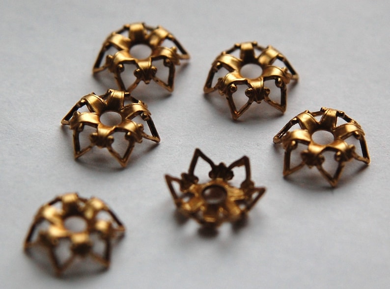 Casquettes pour perles élégantes couronne en laiton brut 13 mm 6 mtl070 image 2