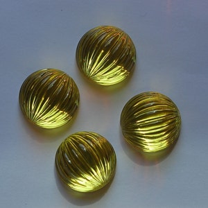 Yellow Ribbed Vintage Plastic Melon Cabochon 18mm cab395