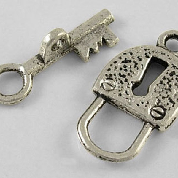 Lock and Key Antiqued Silver Toggles (10 Sets) tog011A