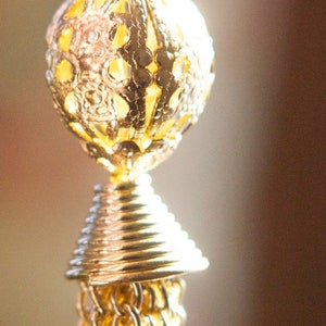 Vintage Long Filigree Bead Gold Tone Chain Tassel Pendant pnd159C