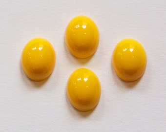 Vintage Opaque Yellow Glass Cabochons 10x8mm (6) cab821