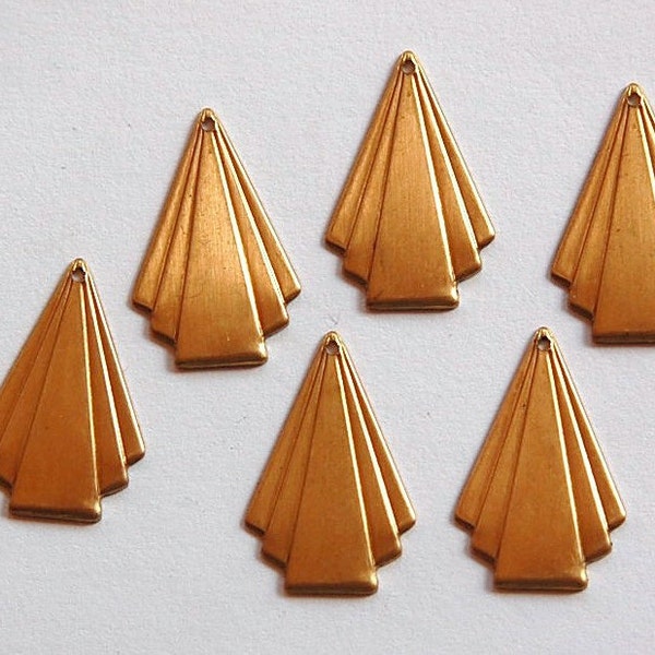 Raw Brass Deco Triangle Fan Pendant Drop Sm (6) mtl115