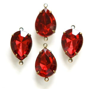 Vintage Faceted Acrylic Ruby Teardrops 2 Loop Brass Ox Setting 18x13mm (4) par011J2