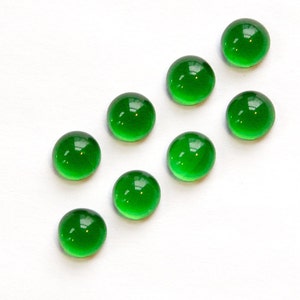 Emerald Green Glass Cabochons 7mm No Foil cab701P image 1