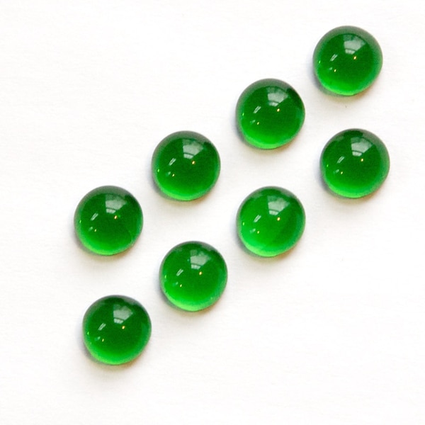 Emerald Green Glass Cabochons 7mm No Foil cab701P