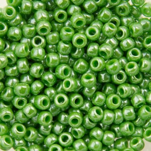 11/0 TOHO ROUND Opaque Lustered Mint Green Seed Bead (8g)