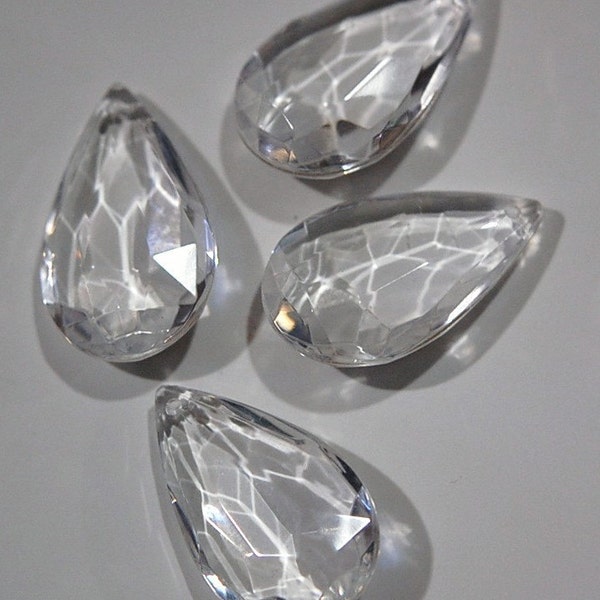 Vintage Acrylic Clear Faceted Prism Pendants Drops bds358