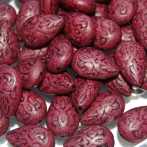 Vintage Style Red Etched Teardrop Tear Drop Beads (6) bds120C