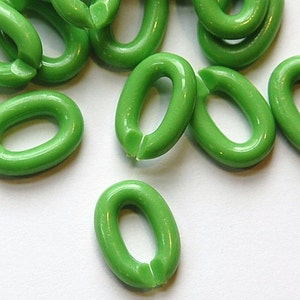 Vintage Plastic Connector Linking Links Light Green SM 30 bds606E image 1