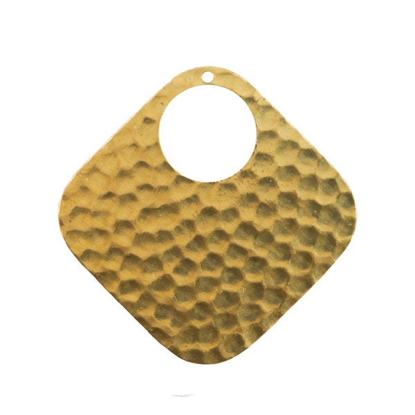 1 Hole Raw Brass Cut Out Hammered Square Pendant 32mm (4)