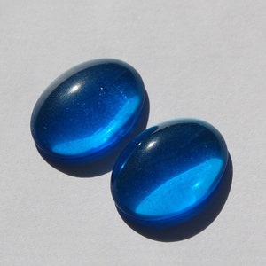 Vintage Blue Glass Cabochons 25mm x 18mm (1) cab579N