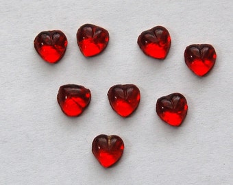 Vintage Little Ruby Red Foiled Glass Hearts 7mm (8) cab701E