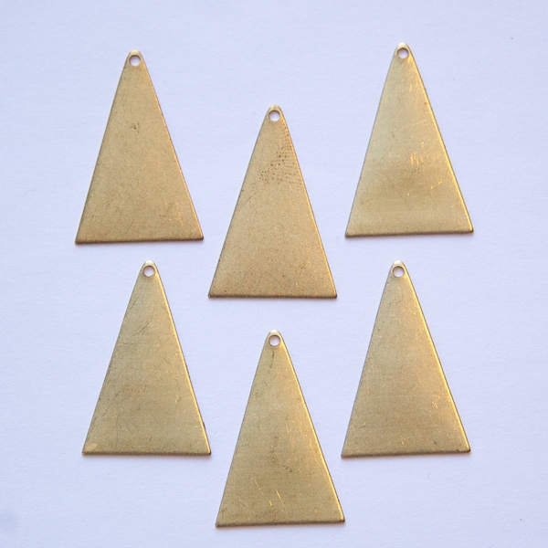 1 Hole Raw Brass Geometric Narrow Triangle Pendant Charm (6) mtl511G