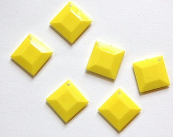 Vintage Yellow Acrylic Faceted Square Charms Drops bds201B
