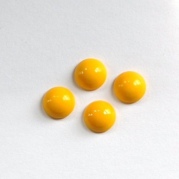 Vintage Opaque Yellow Glass Domed Cabochons 9mm cab702U