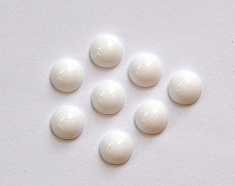 Vintage Opaque White Glass Cabochons 7mm cab701U