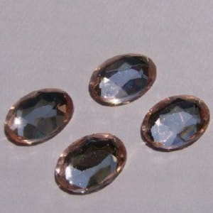 Vintage Pale Peach Glass Faceted Cabochons 4 cab578P image 1