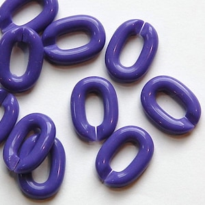 Vintage Plastic Connector Linking Links Purple SM (30) bds606H