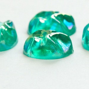 Vintage Peridot AB Rippled Top Acrylic Cabochons 14x10mm cab577S