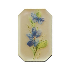 Vintage Violet Acrylic Floral Cameo 40x30mm (1) cab865