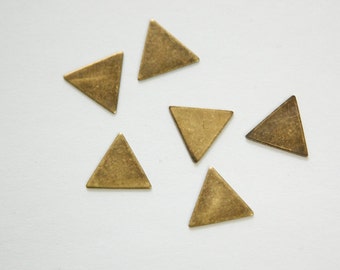 No Hole Brass Ox Plated Triangle Charms Drops 13mm (10) mtl147H