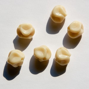 Vintage Beige or Tan Baroque German Glass Beads 12mm grm008B
