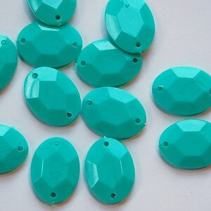 Vintage Turquoise Blue Plastic Faceted Drops Connectors bds031D