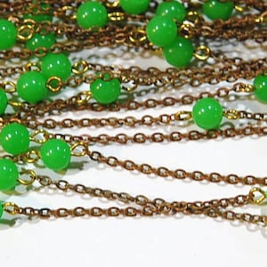 Vintage Green Plastic Beaded Chain Japan chn065B