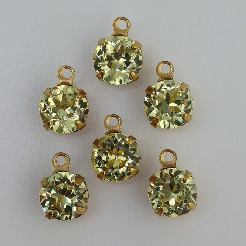 Vintage Jonquil Faceted Glass Stone 1 Loop Brass Setting Drops Etsy