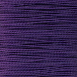 以下が含まれることがあります： 濃い紫色の綿ひもの糸巻き